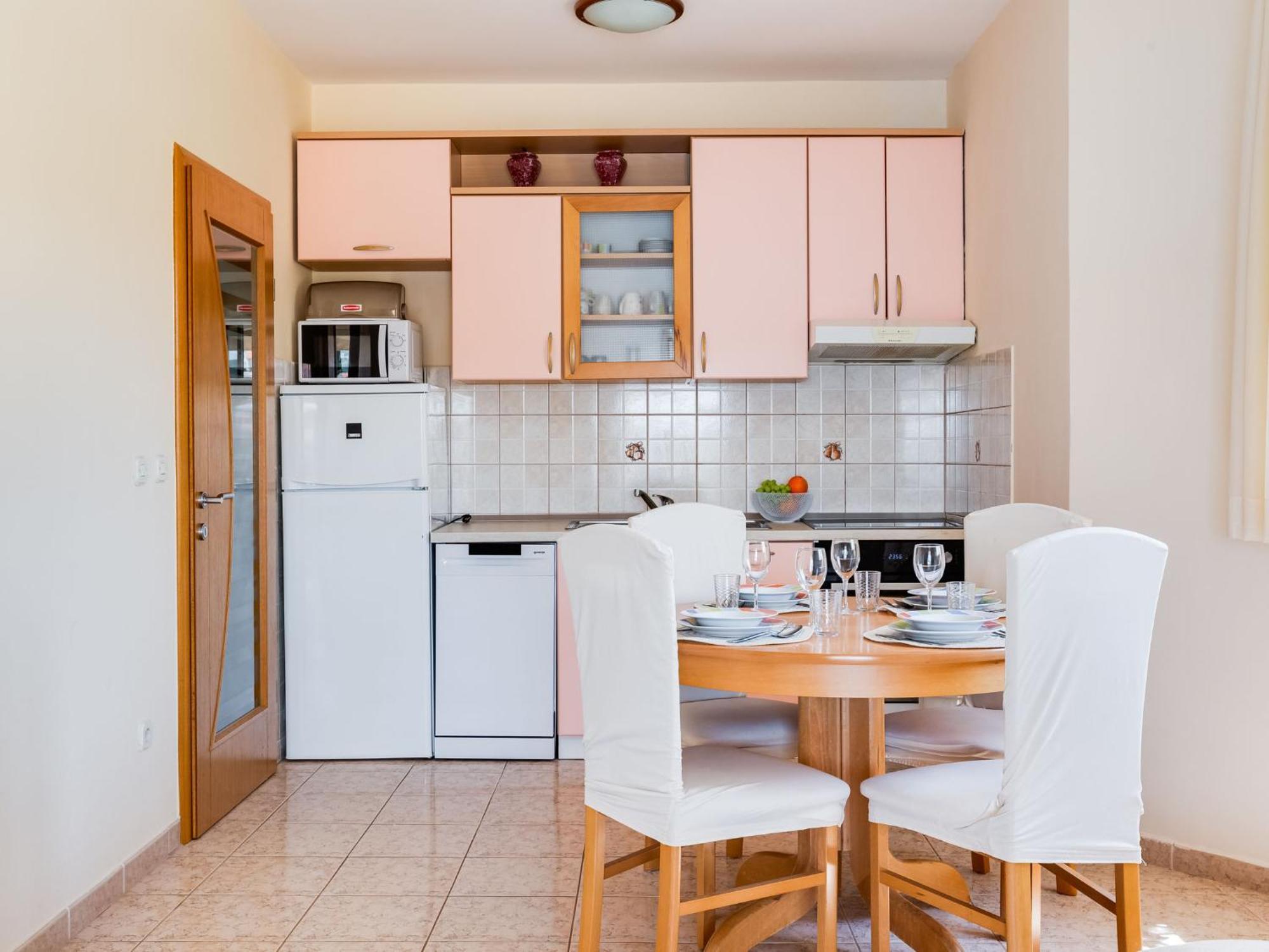 Apartment Daria 3 By Interhome Anic Екстер'єр фото