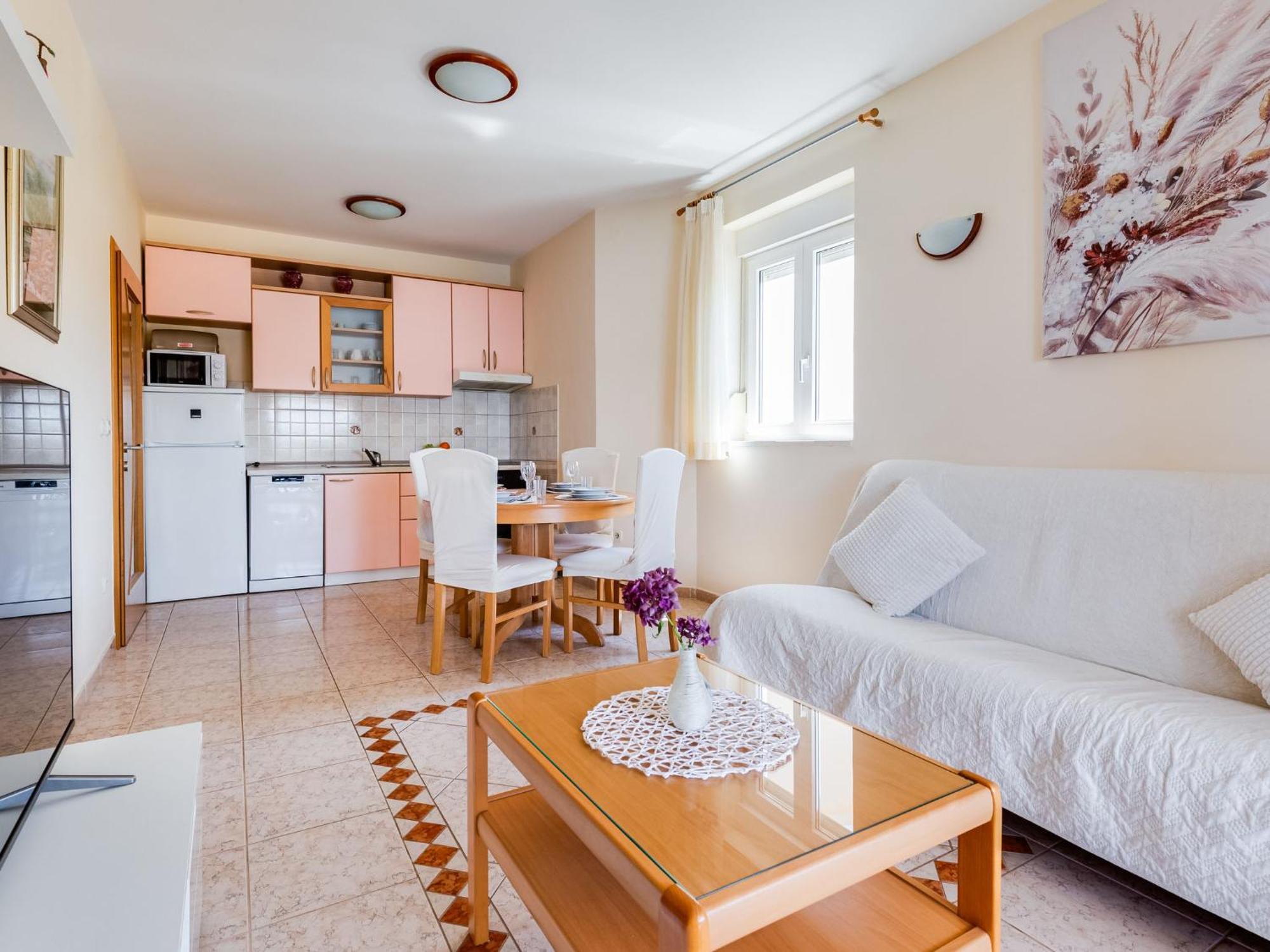 Apartment Daria 3 By Interhome Anic Екстер'єр фото