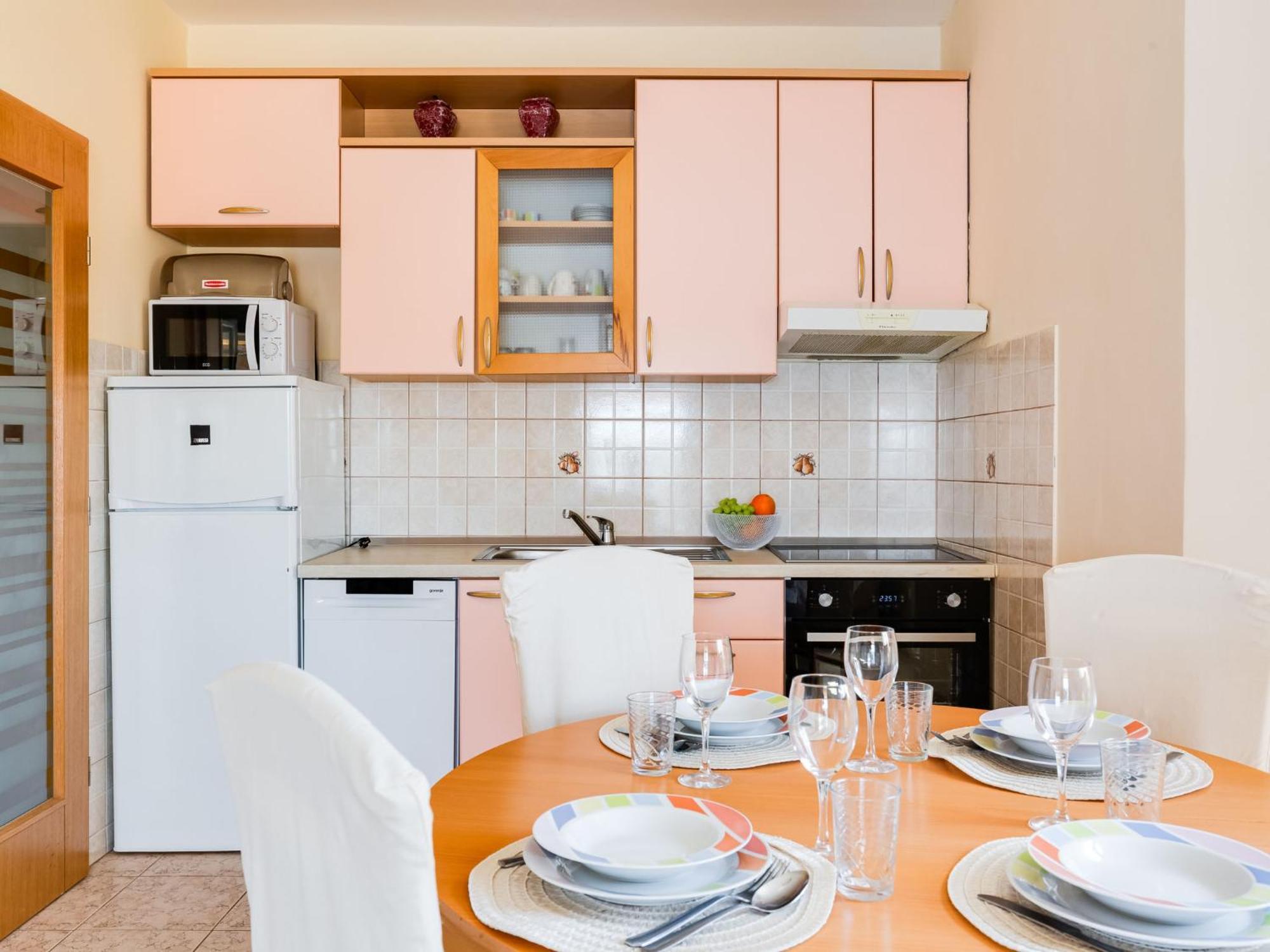 Apartment Daria 3 By Interhome Anic Екстер'єр фото